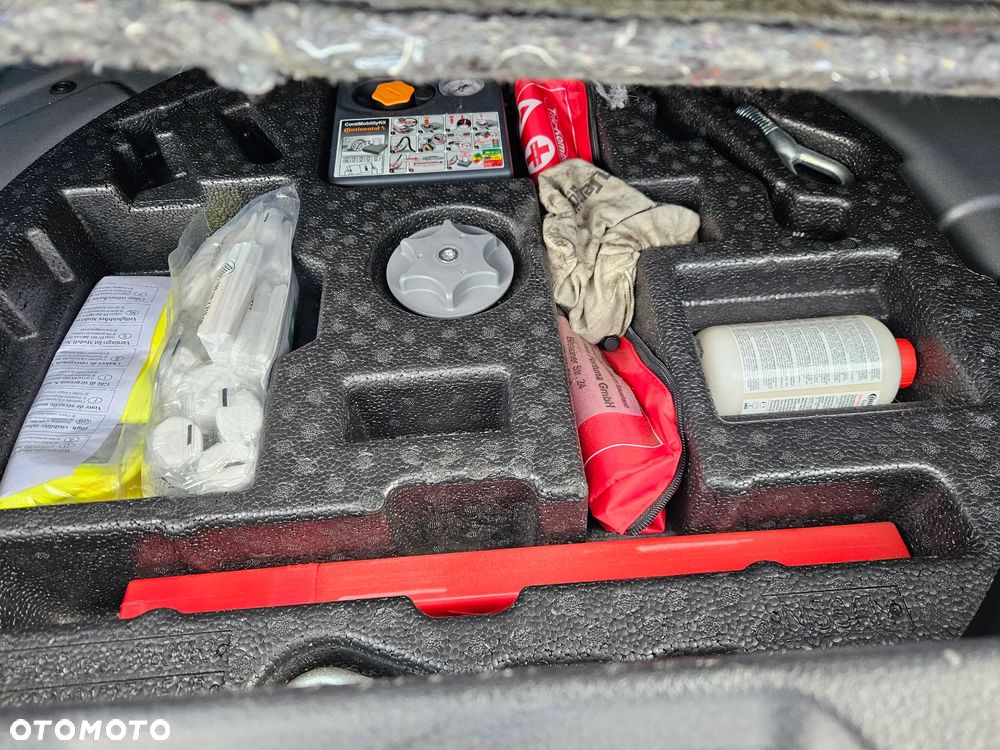 Nissan Qashqai 1.6 DIG-T TEKNA+ - 12