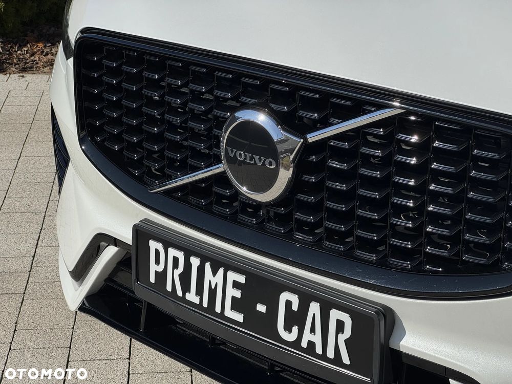 Volvo XC 60 B4 D Plus Dark - 10