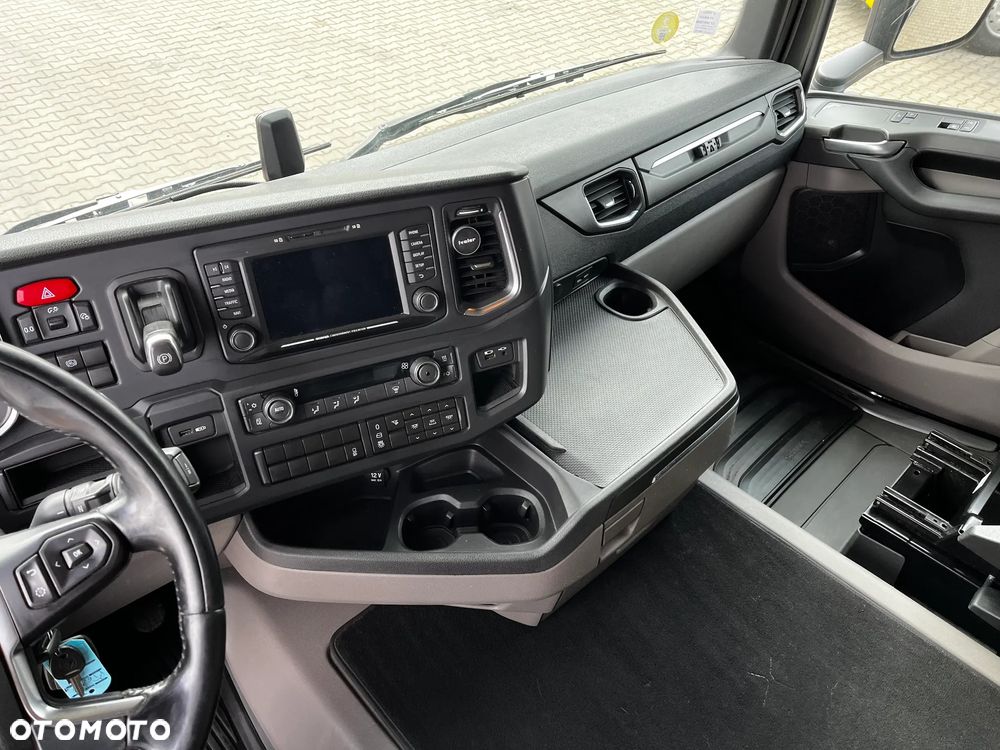 Scania R410/450  12/2020 SPROWADZONA Z FRANCJI SERWISOWANA  DWA ZBIORNIKI - 16