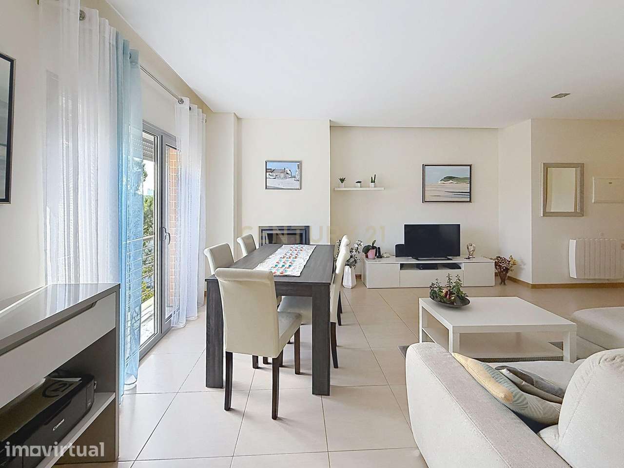 Apartamento T2 com varanda e garagem fechada na Nazaré. - Grande imagem: 4/39