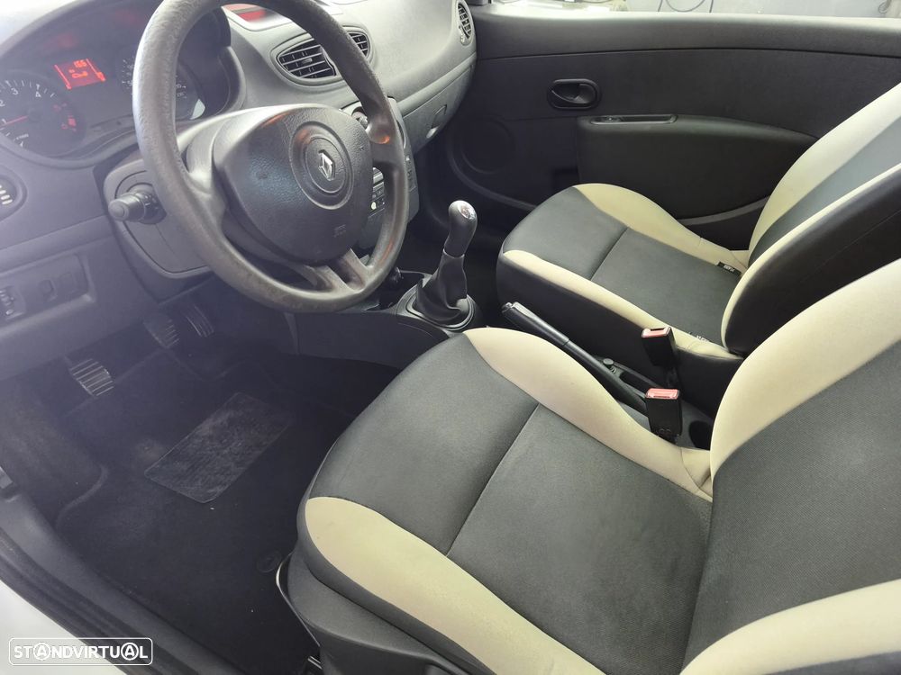 Renault Clio 1.5 dCi Confort - 5