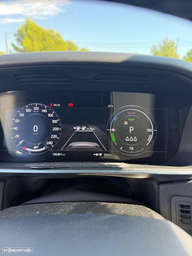 Land Rover Range Rover P400e Plug-in Westminster Black - 9
