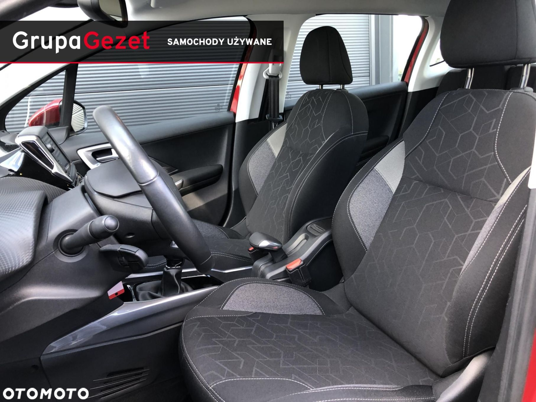 Peugeot 2008 - 6