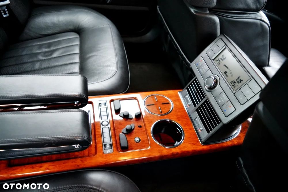 Volkswagen Phaeton 3.0 V6 TDI DPF 4MOTION Automatik (4 Sitzer) - 9