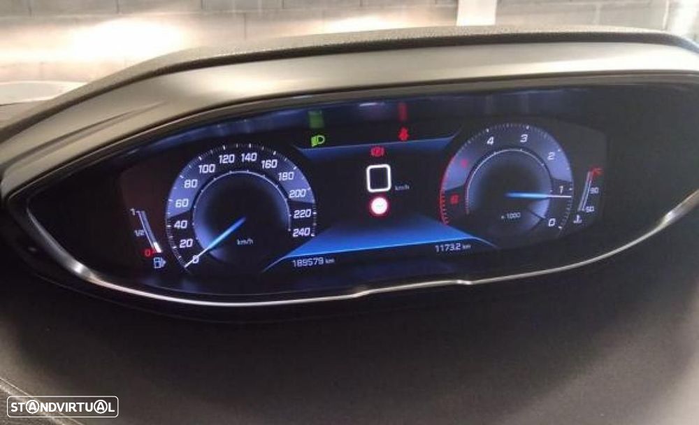Peugeot 3008 - 5