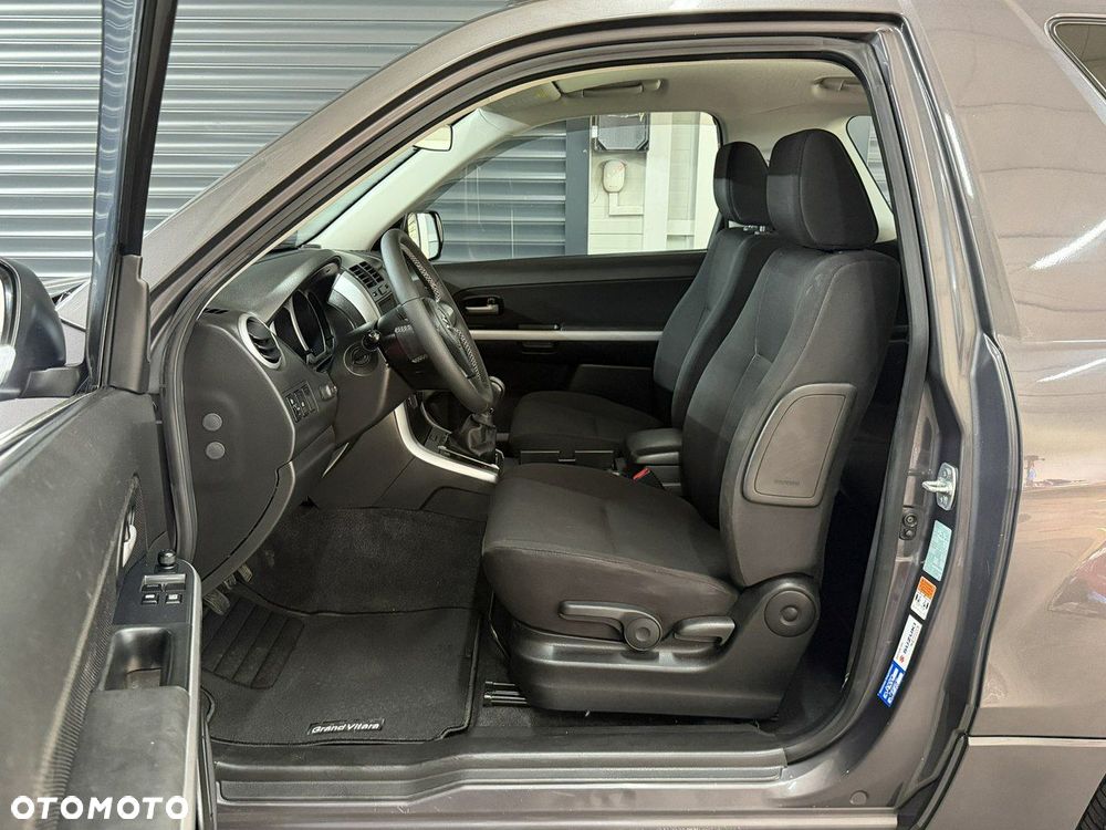 Suzuki Grand Vitara - 10