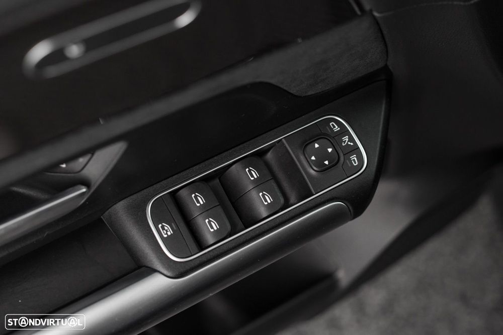 Mercedes-Benz GLA 250 e 8G-DCT AMG Line - 43