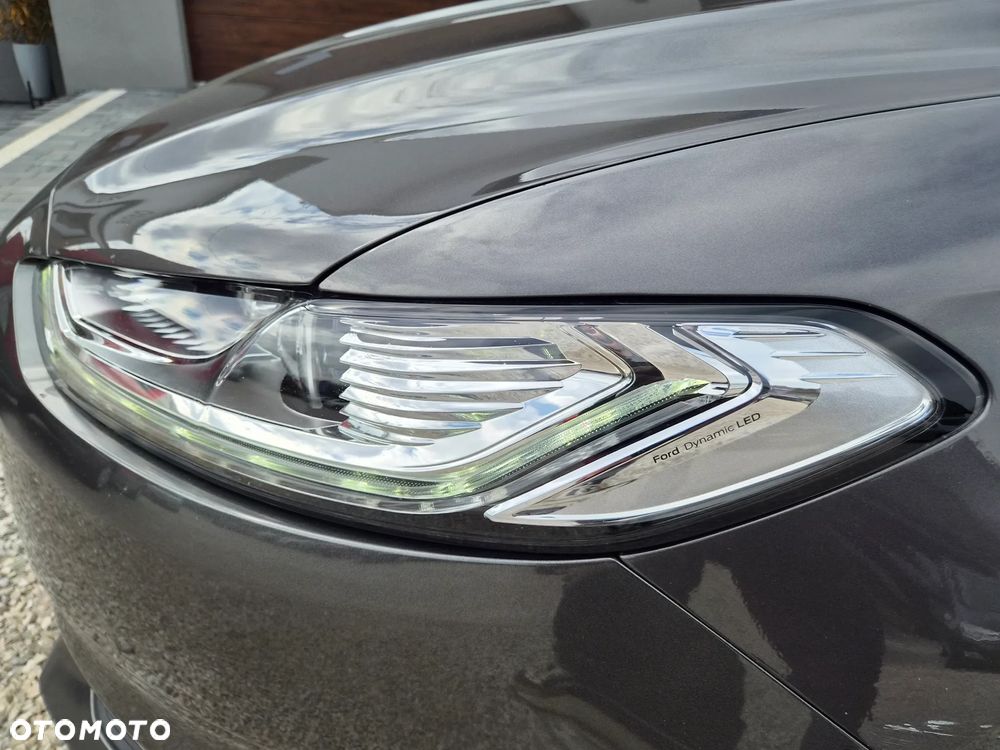 Ford Mondeo - 30