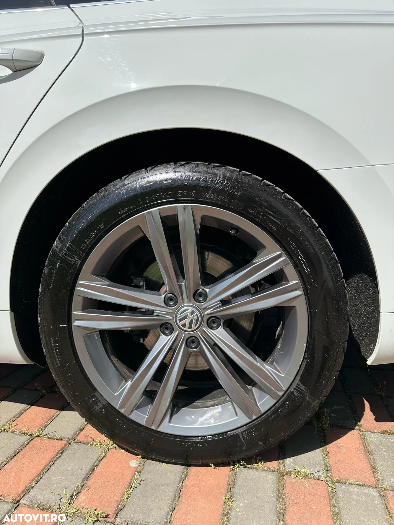 Volkswagen ARTEON 2.0 TDI SCR DSG R-Line - 19