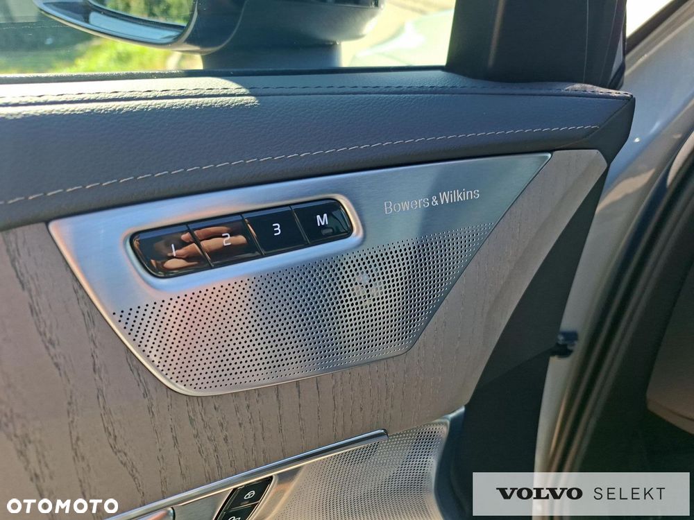 Volvo XC 90 - 19