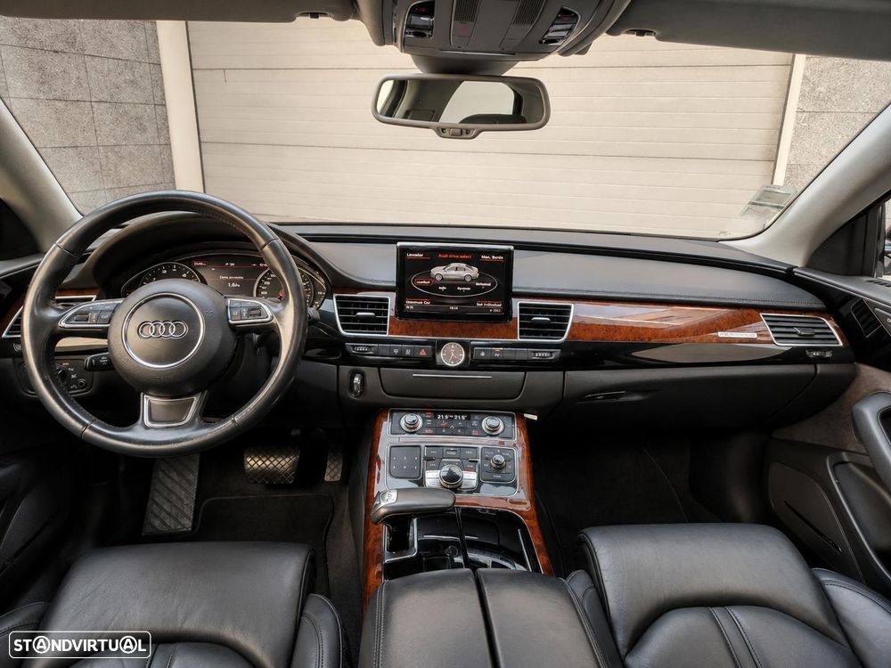 Audi A8 4.2 TDi V8 quattro - 19
