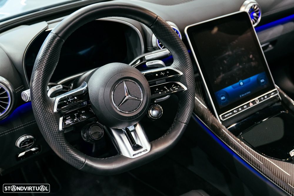 Mercedes-Benz SL 63 AMG 4Matic+ - 11