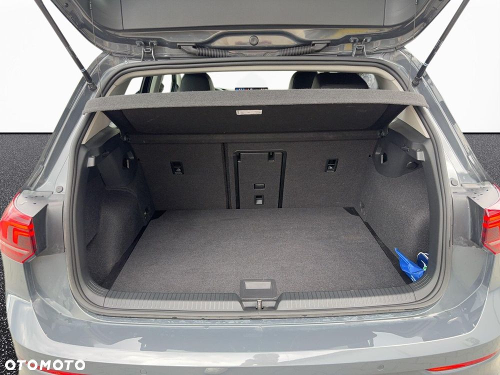 Volkswagen Golf 1.5 eTSI mHEV Life DSG - 32