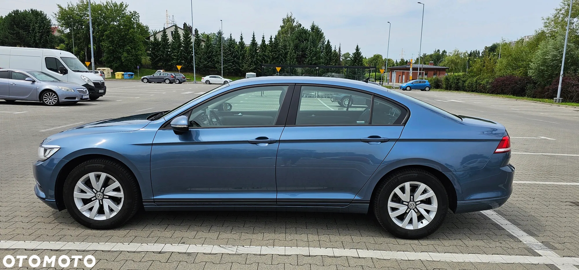Volkswagen Passat 1.4 TSI BMT Trendline - 5