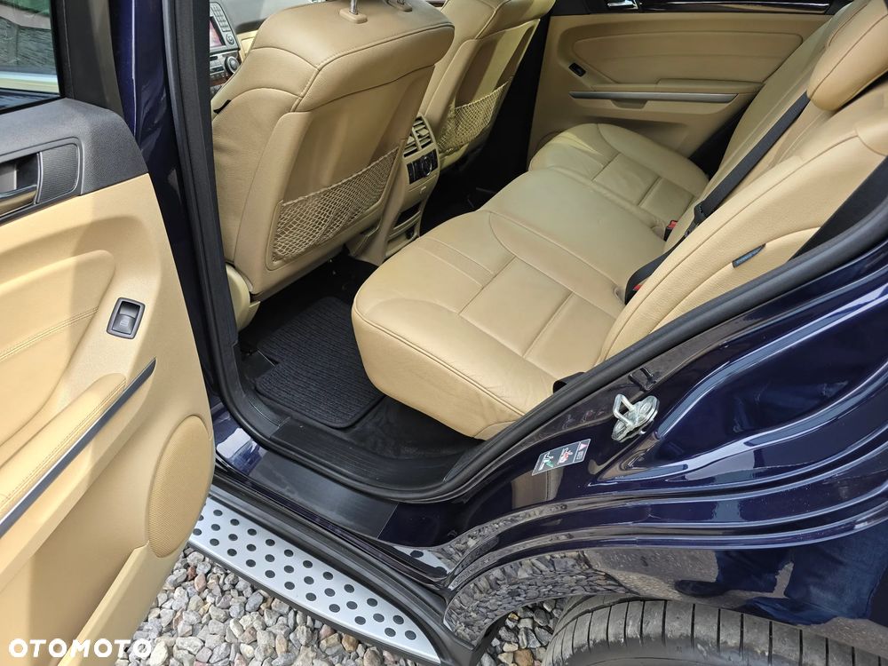Mercedes-Benz ML 320 CDI 4Matic 7G-TRONIC DPF Edition 10 - 10