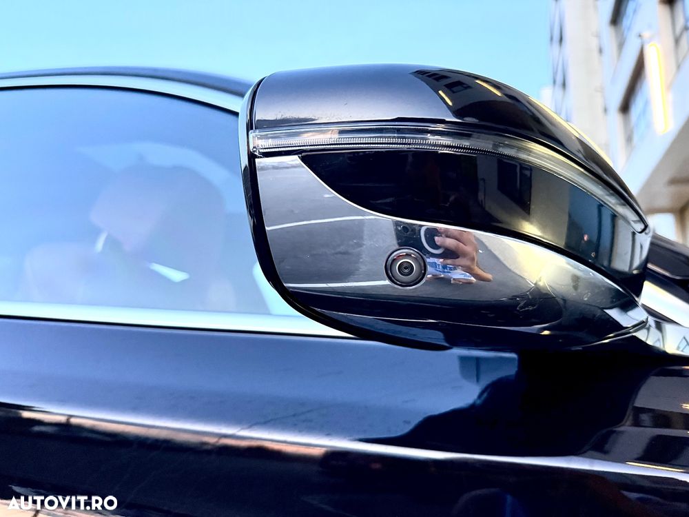 BMW Seria 7 740Ld xDrive - 24