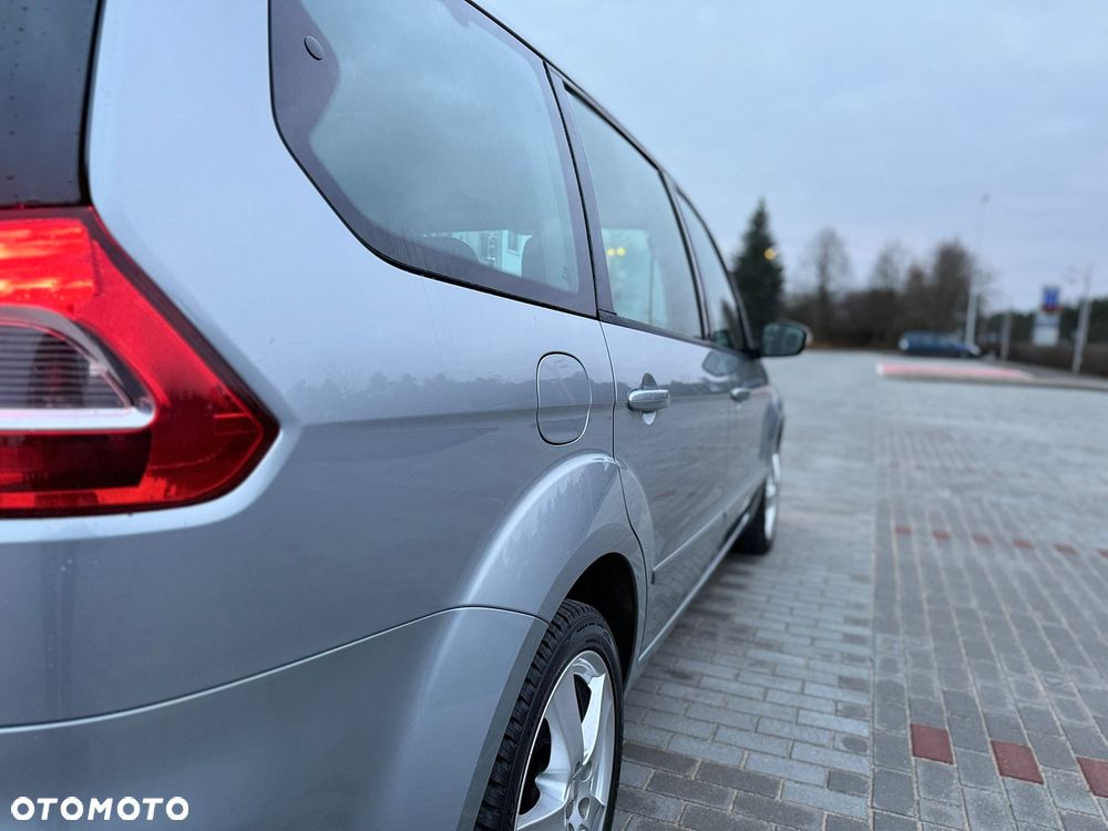 Ford Galaxy 1.6 TDCi DPF Start-Stop Trend - 24