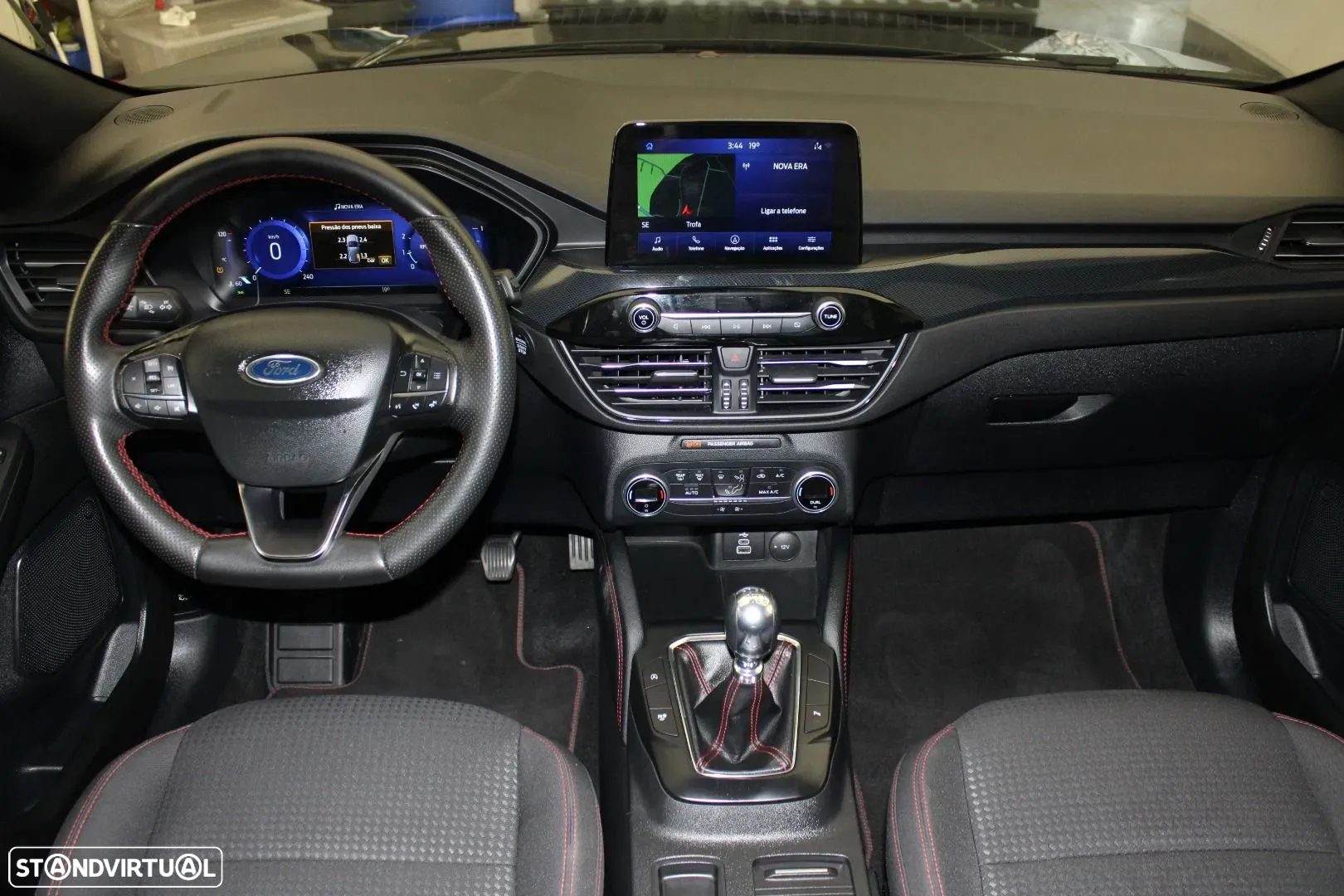 Ford Kuga 1.5 EcoBoost ST-Line - 2