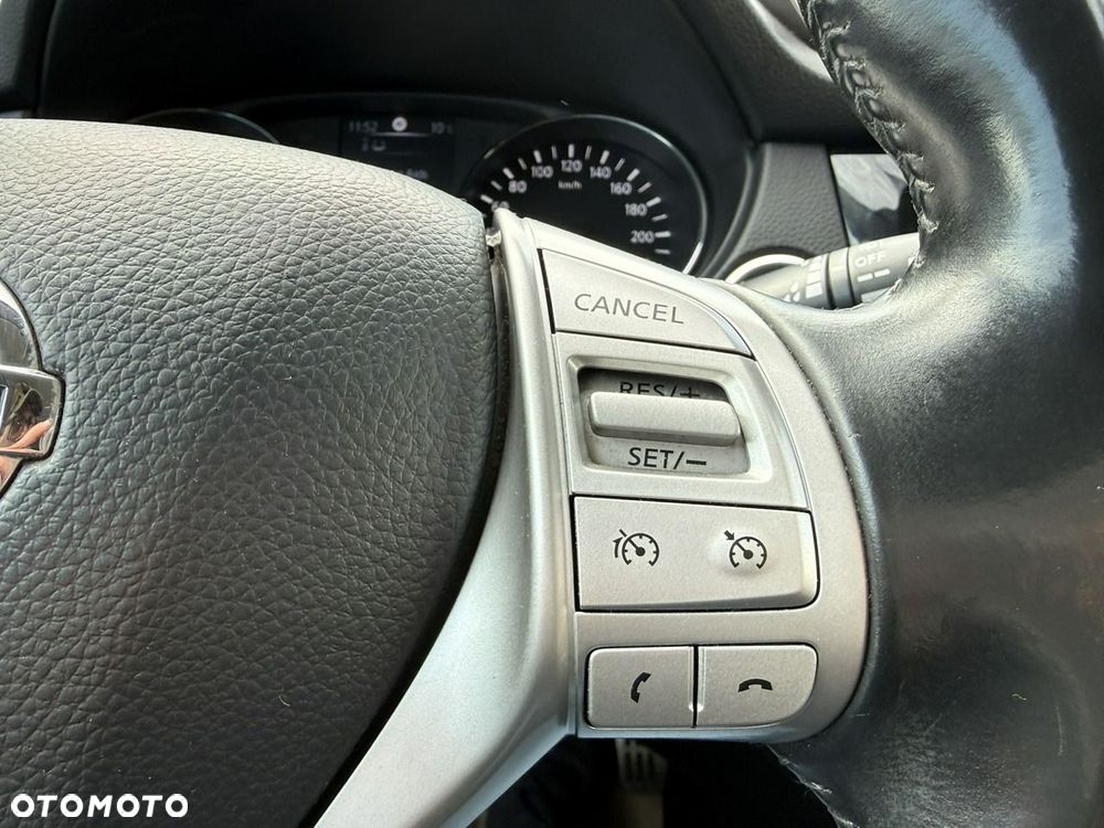 Nissan Qashqai 1.6 DIG-T Tekna - 28