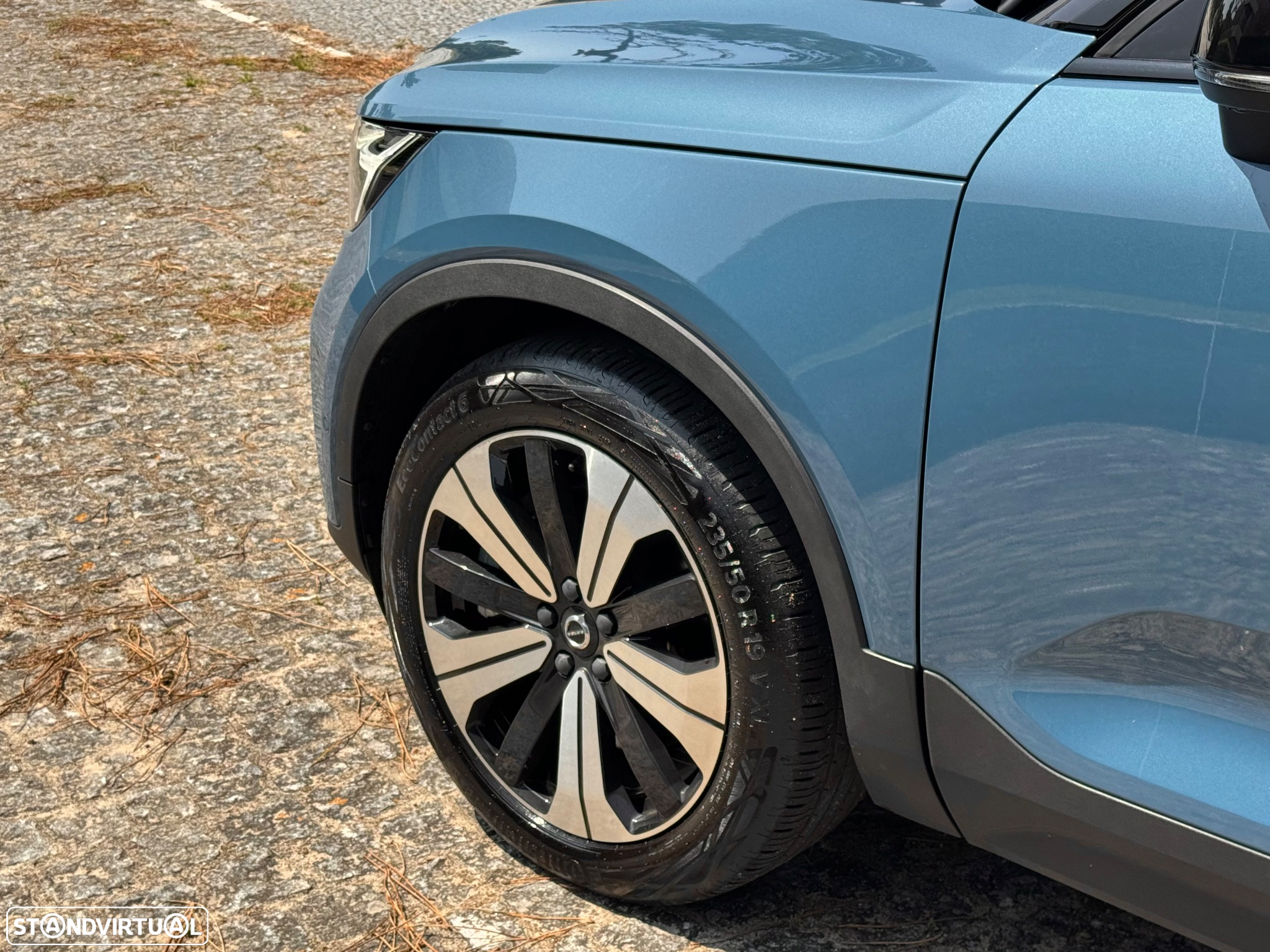 Volvo C40 Recharge Twin First Edition - 11