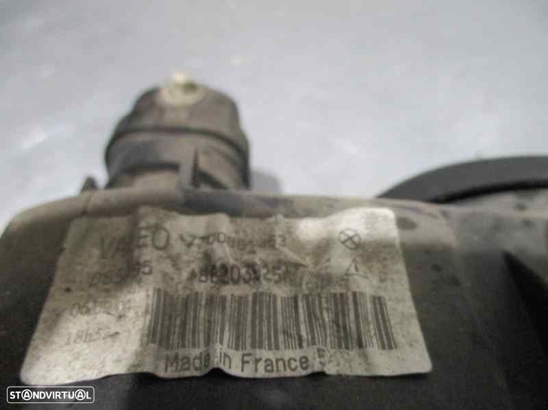 FAROL DIREITO RENAULT MEGANE SCENIC 1998 -7700861463 - 4