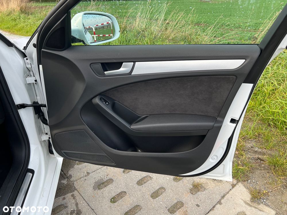 Audi A4 Avant 2.0 TFSI Ambition - 19