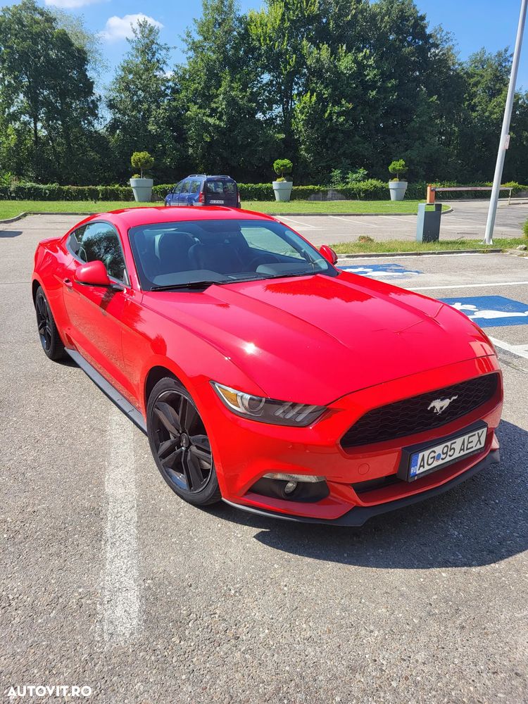 Ford Mustang 2.3 Eco Boost Aut. - 4