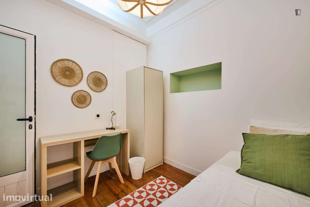 Quarto - localizado em Santos Lisbon - Grande imagem: 5/42