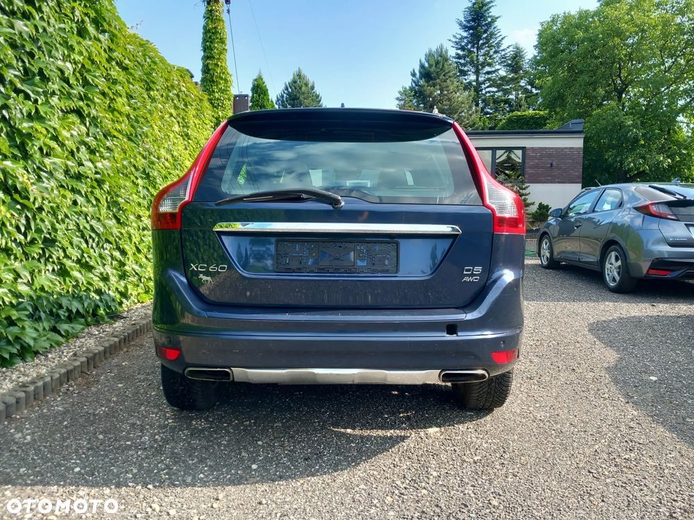 Volvo XC 60 D5 AWD Summum - 4