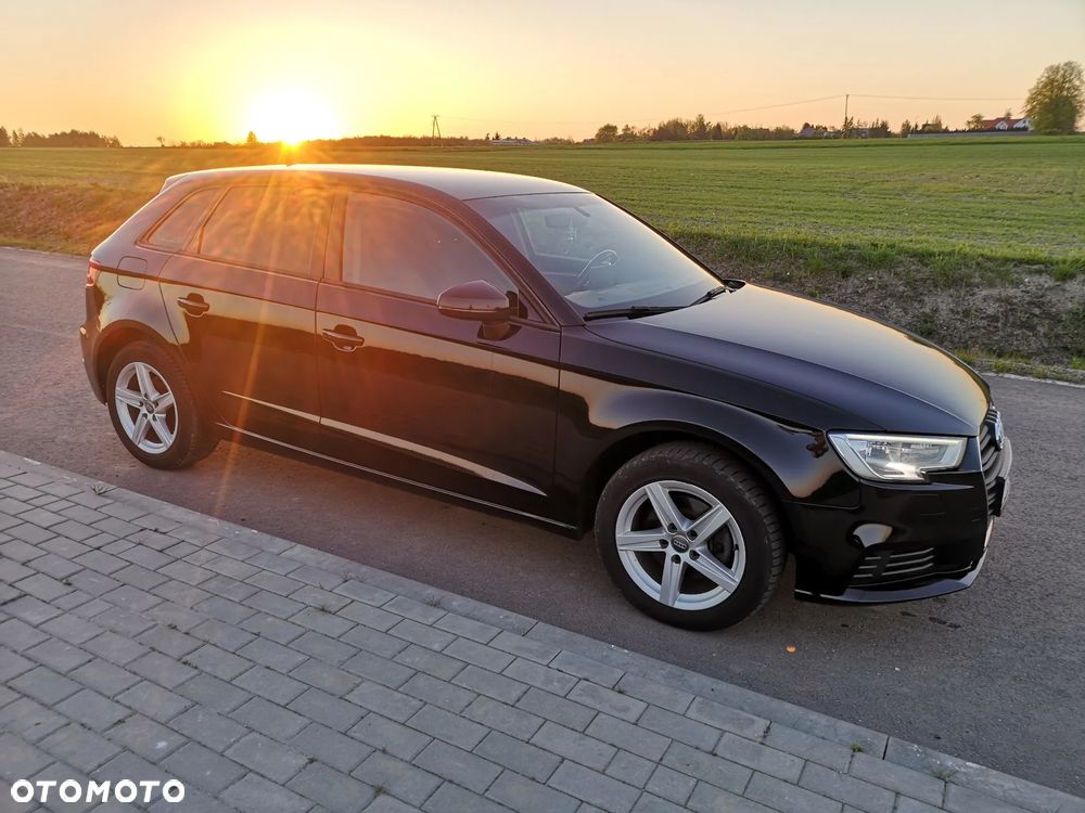 Audi A3 Sportback 1.6 TDI S tronic sport - 12