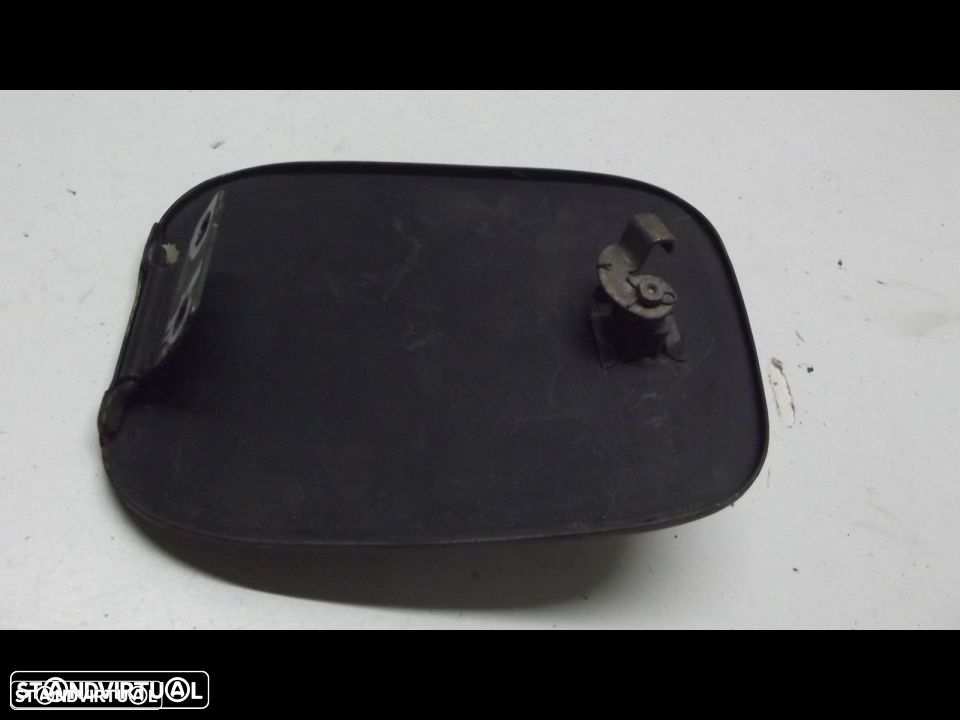 datsun 180 B 160 B tampa do deposito de combustivel c/fecho e chave - 2