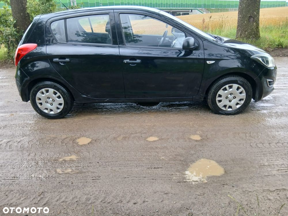 Hyundai i20 1.25 Wersja Jubileuszowa - 8