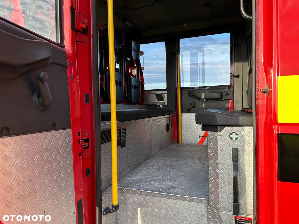 Iveco IVECO 150E28 EUROFI TECTOR STRAŻ WÓZ BOJOWY SZBKIE NATARCIE 2500 L WODY - 28