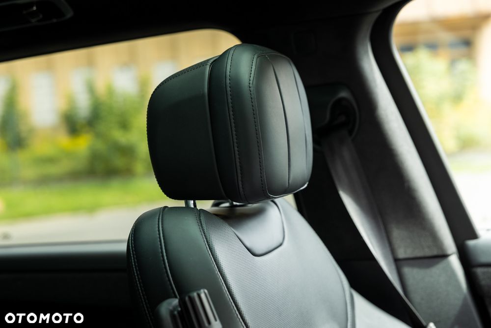 Land Rover Range Rover Sport - 24