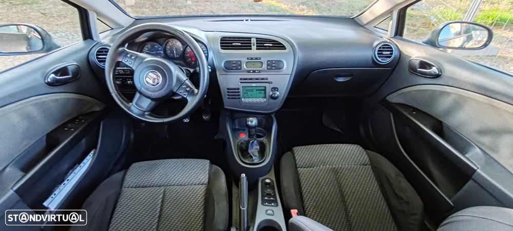 SEAT Leon 1.4 16V Reference - 9