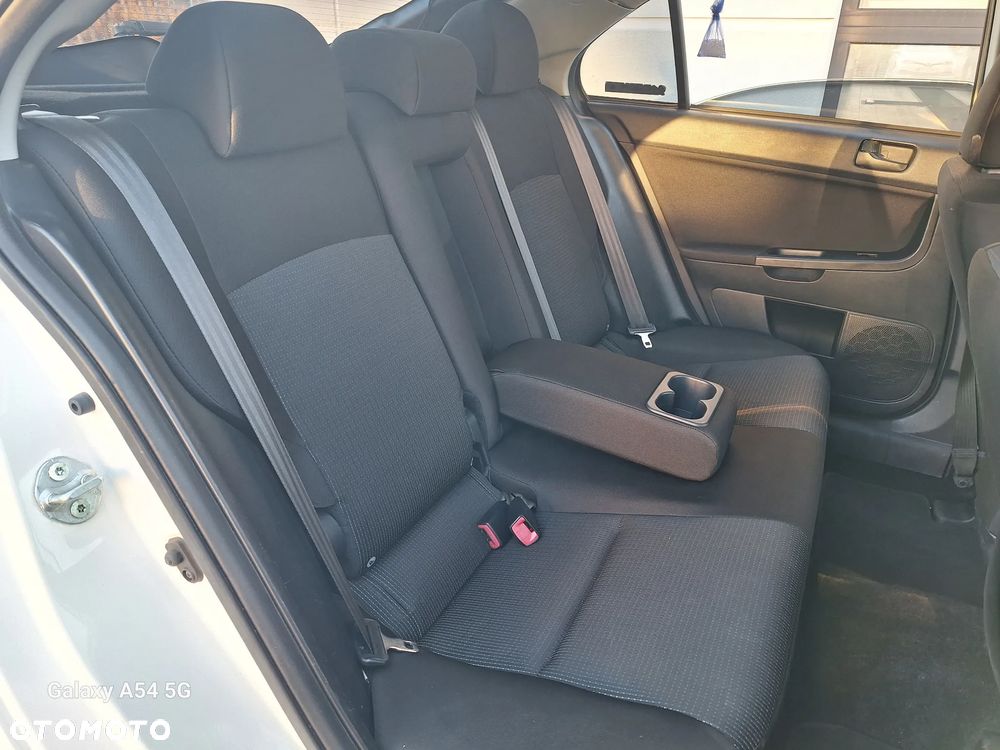 Mitsubishi Lancer 1.5 Inform - 27