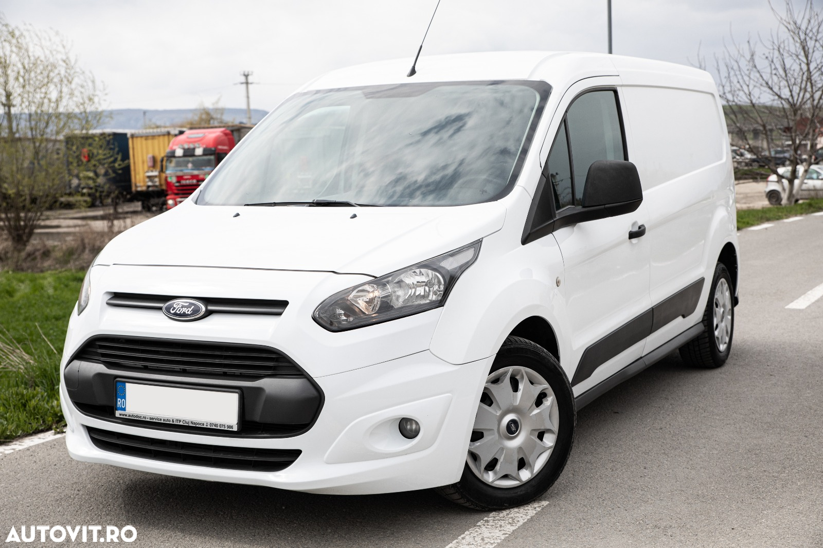 Ford Tourneo conect - 9