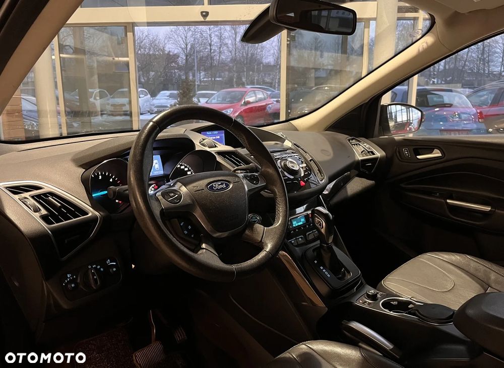 Ford Kuga 2.0 TDCi 4x4 Titanium - 10