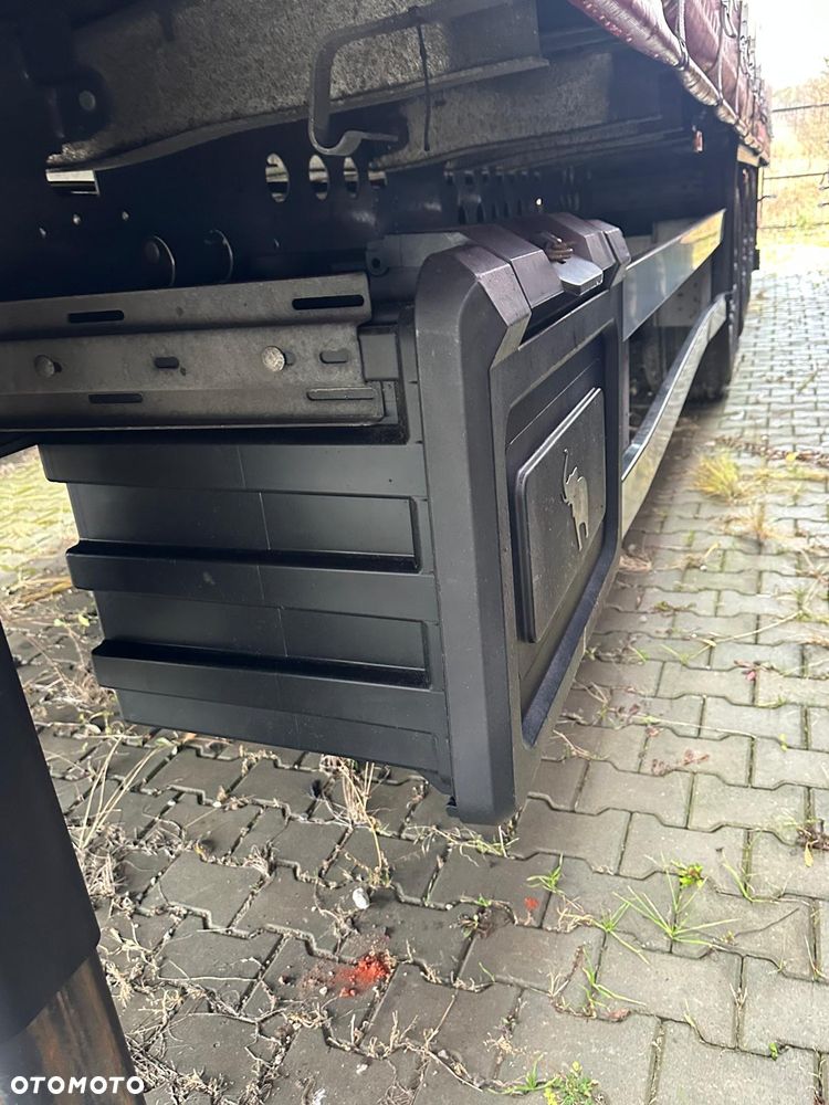 Schmitz Cargobull SCB S3T - 13