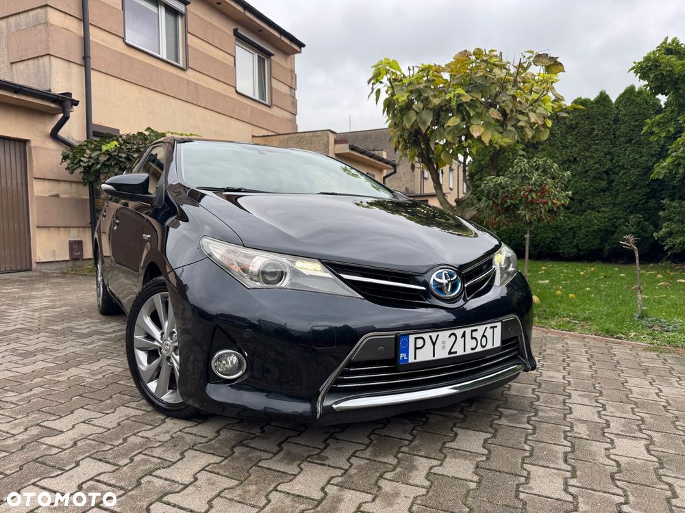 Toyota Auris 1.8 HSD Luna - 26