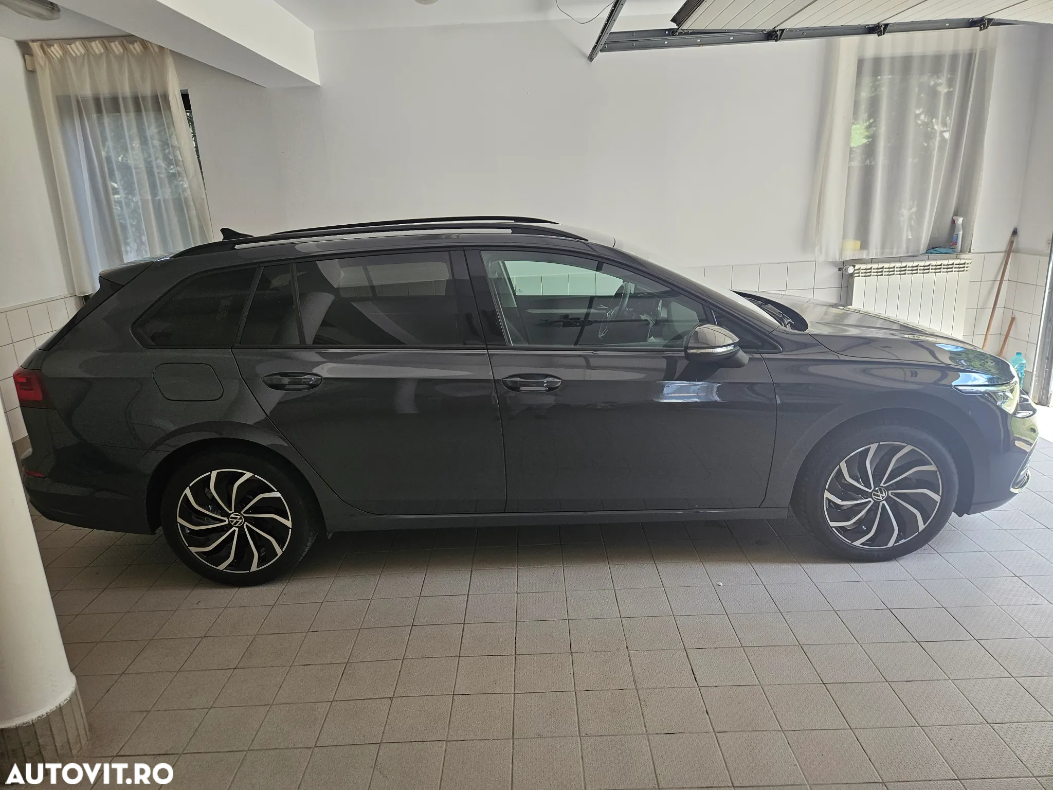Volkswagen Golf Variant 2.0 TDI 116CP Life - 3