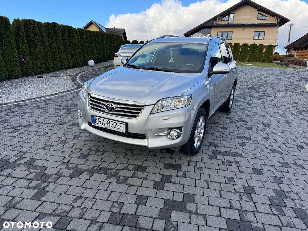 Toyota RAV4 2.2 D-4D 2010 - 18
