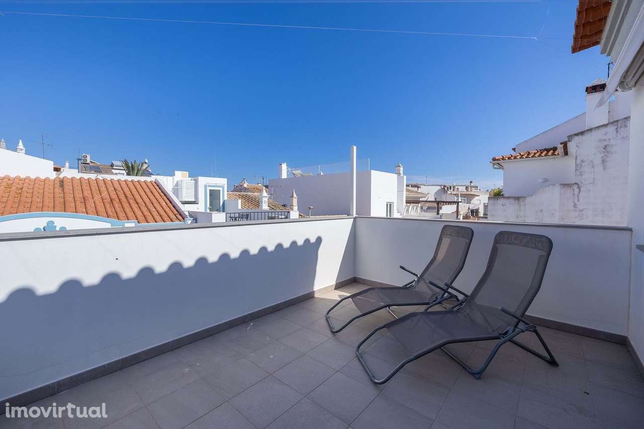 MORADIA MODERNA T1+1 NO CENTRO HISTÓRICO DE LAGOS - Grande imagem: 2/20