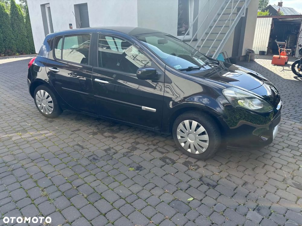 Renault Clio 1.5 dCi Alize - 3