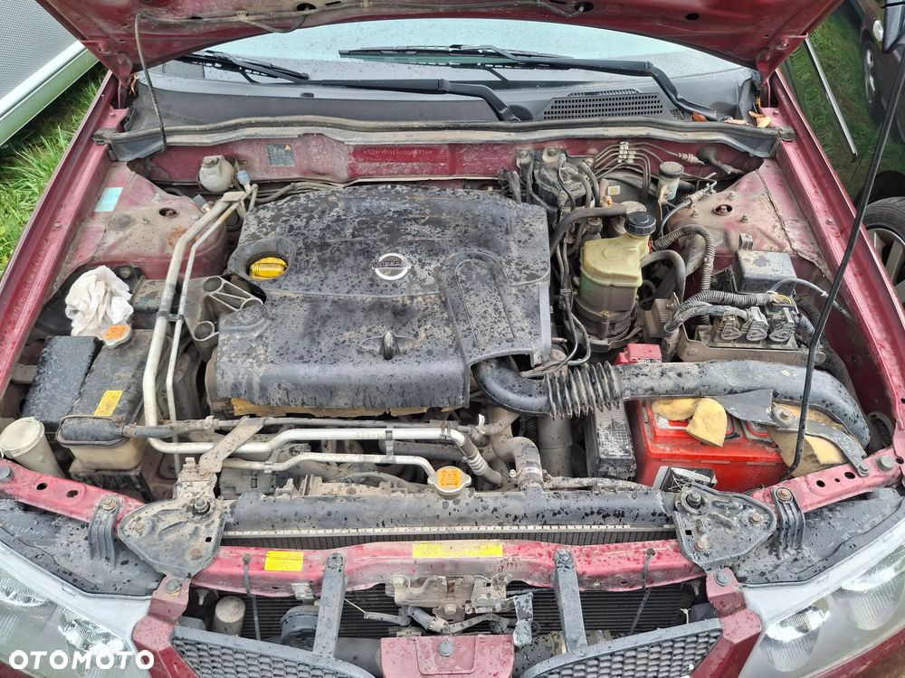 Nissan Almera - 7