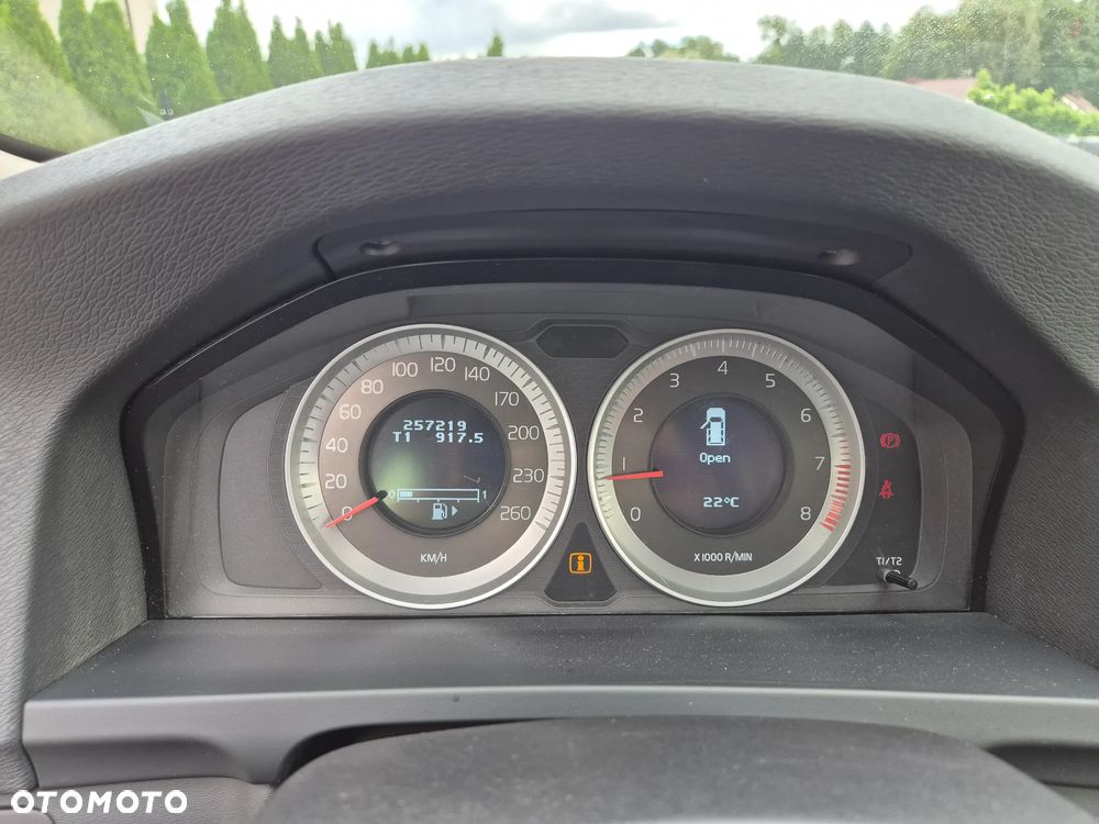 Volvo V60 T4 Summum - 14
