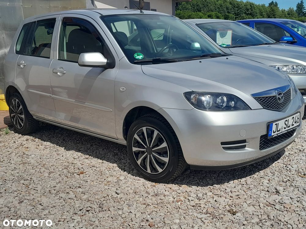 Mazda 2 - 6