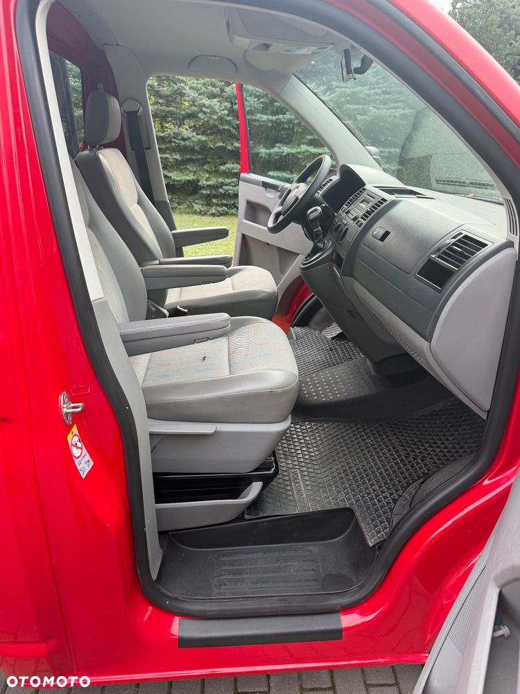 Volkswagen Transporter T5 - 16
