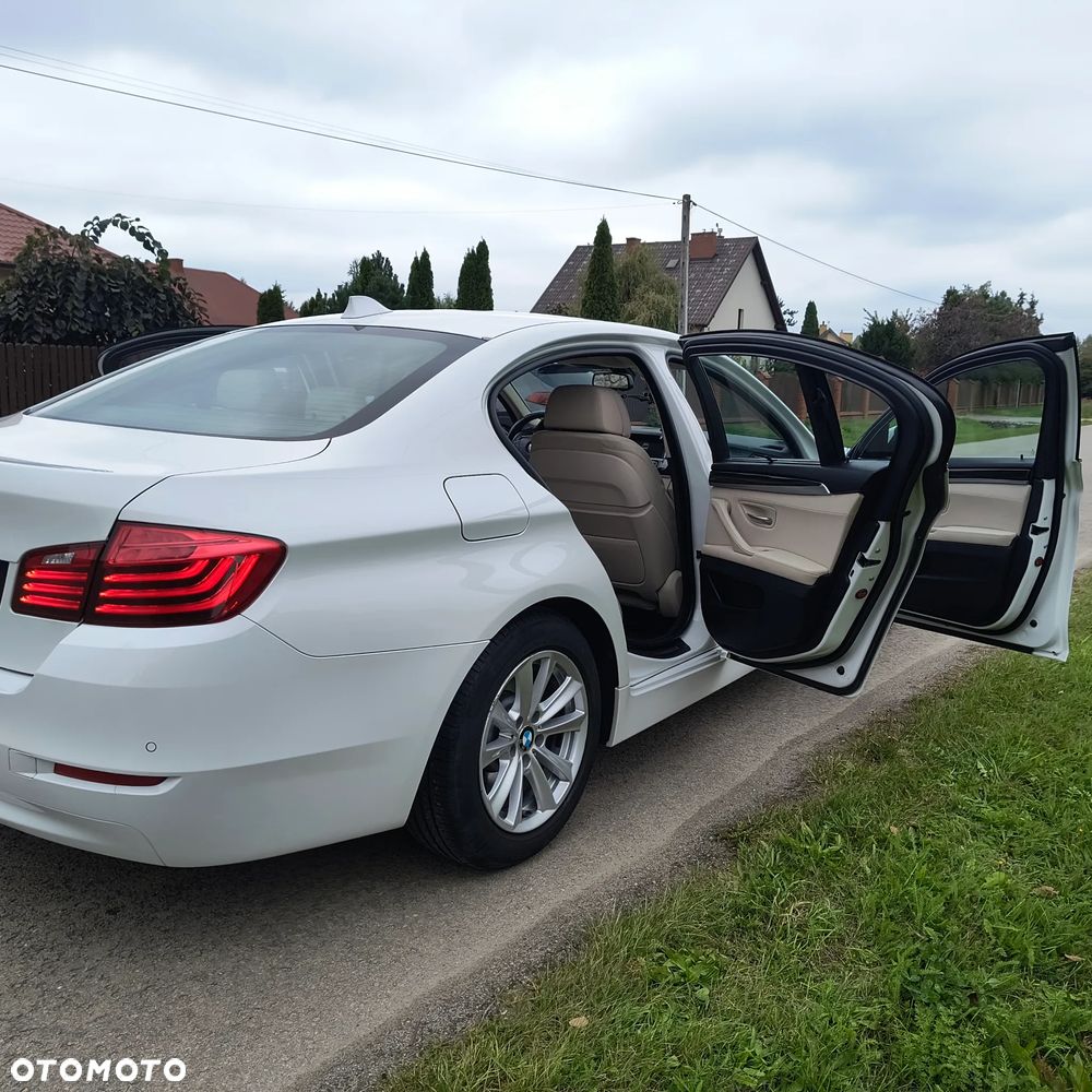 BMW Seria 5 - 32