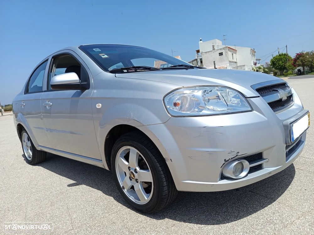 Chevrolet Aveo 1.4 LT - 23